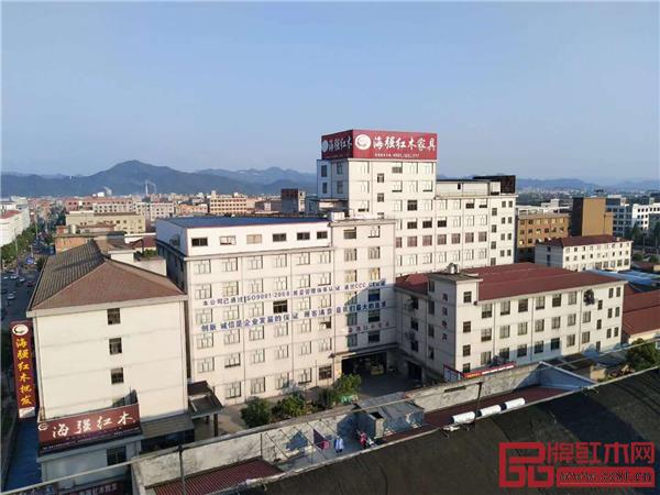 3868la银河总站红木大楼图.jpg 3868la银河总站红木大楼图.jpg